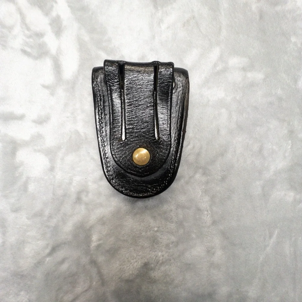 Vtg Duty Belt Handcuff Holster Case Bronze Snap Black Leather Belt Attached